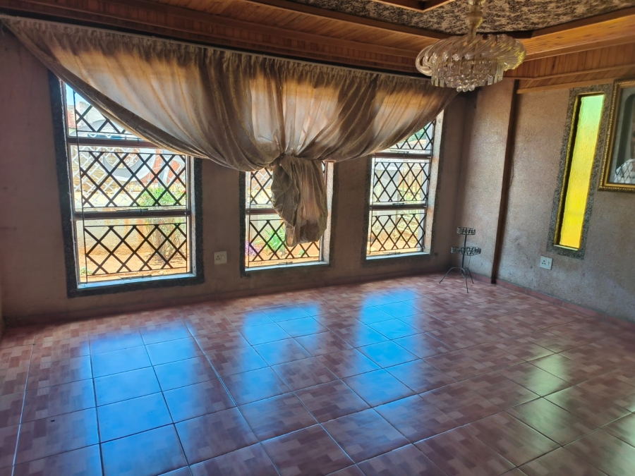 To Let 3 Bedroom Property for Rent in Jouberton North West